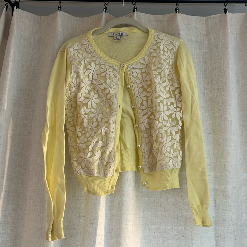Forever 21 yellow floral cardigan S